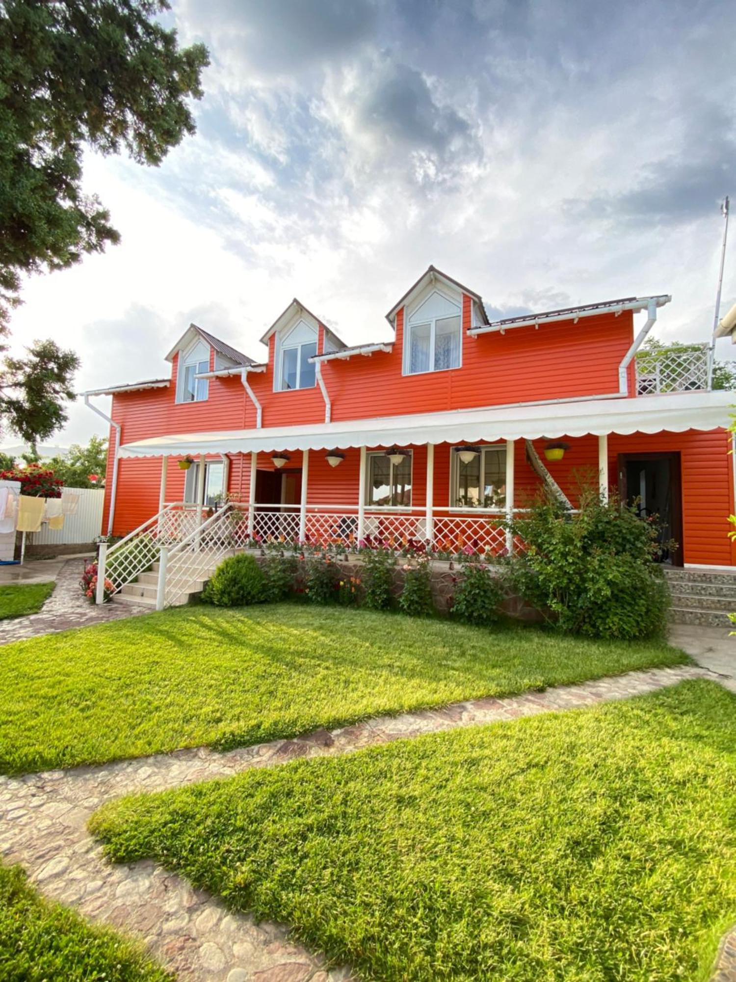 Osobyi Guest House Cholpon-Ata Exterior foto
