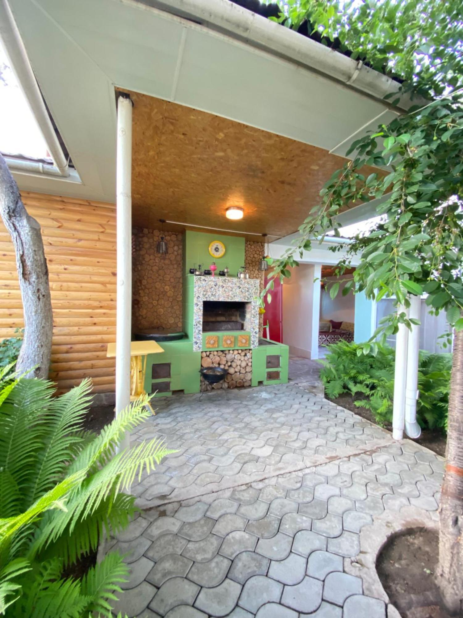 Osobyi Guest House Cholpon-Ata Exterior foto